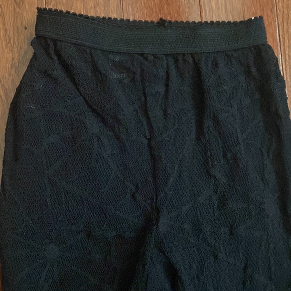 Leg Avenue Kid’s Spiderweb Tights (Halloween Witch Accessory) - Picture 12 of 12